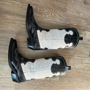 GANNI Black & Off-White Embroidered Western Boots